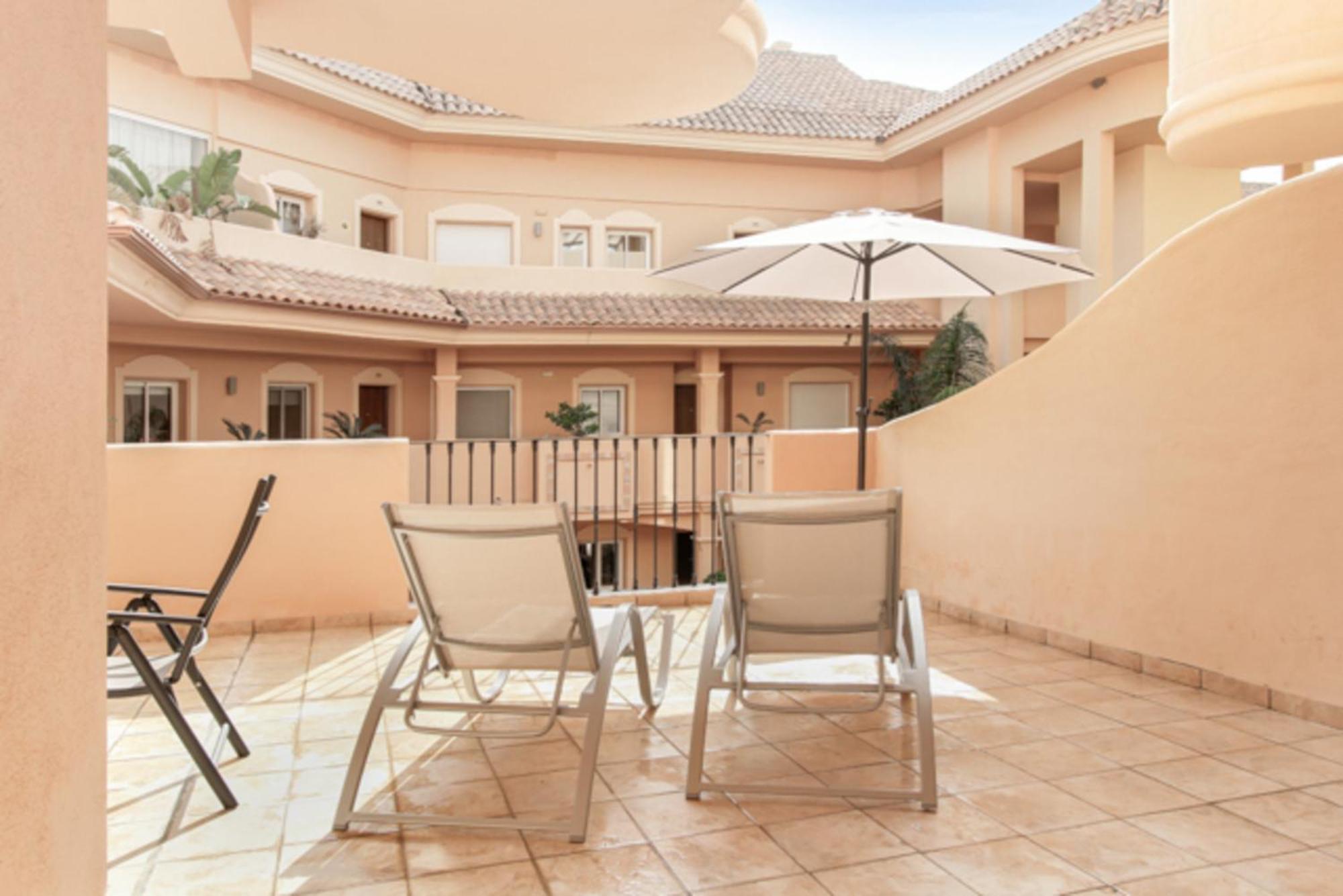 Aloha Hill Club Lluxury 5 Star Golf Resort Near Puerto Banus And Marbella Exterior photo